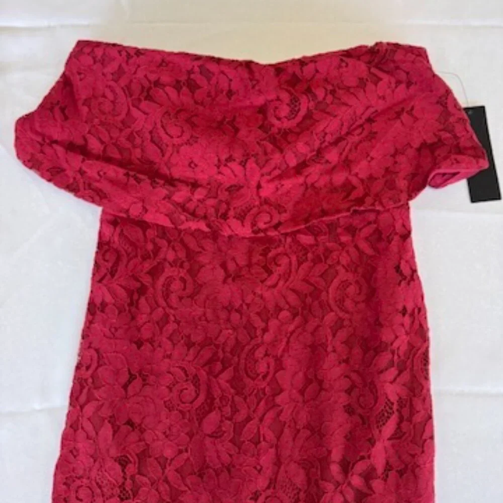 Lulus Let's Go Out Tonight Wine Red Lace Strapless Bodycon Midi Dress Size XS